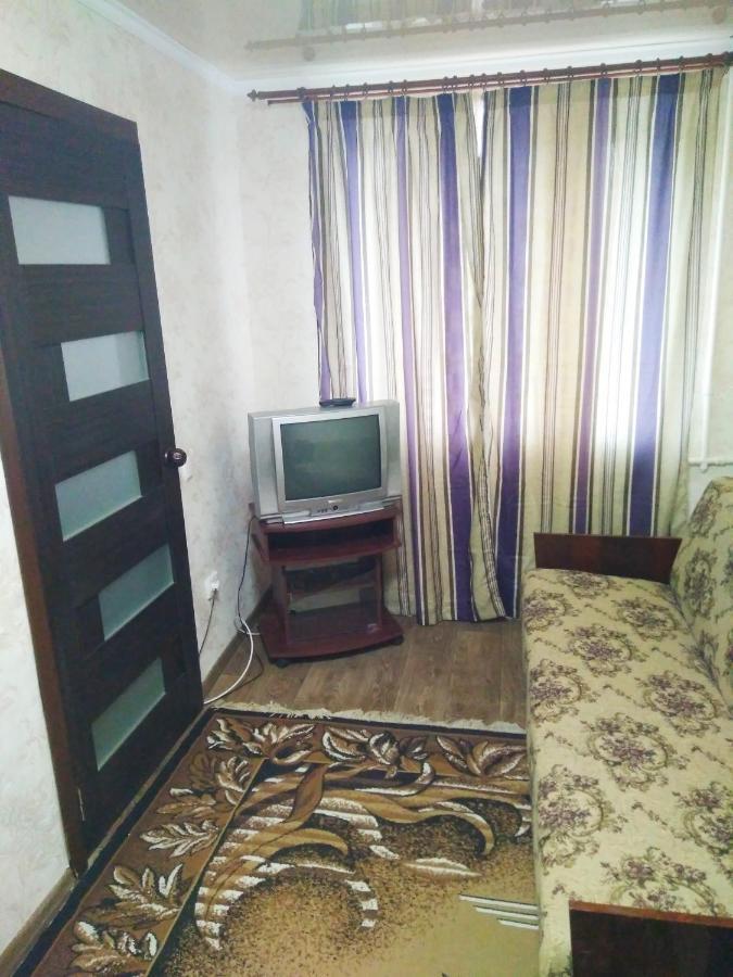 Двухкомнатная Квартира В Центре Okhtyrka Εξωτερικό φωτογραφία