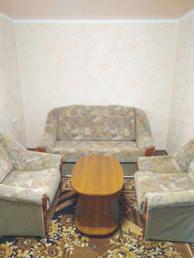 Двухкомнатная Квартира В Центре Okhtyrka Εξωτερικό φωτογραφία